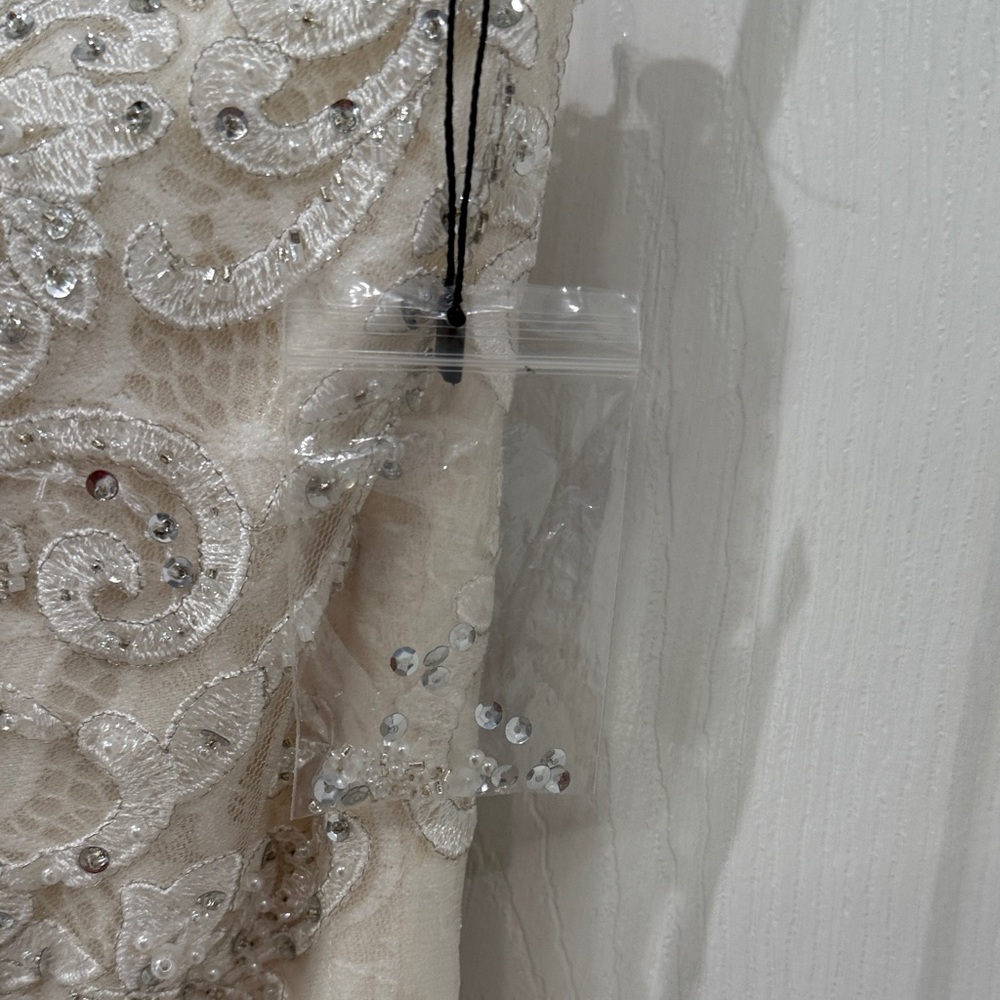 NWT Elegant Cream Lace Gown NWT Rosemore Couture “Engaging You” - Picture 7 of 11